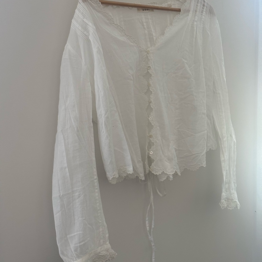 DOEN Elayne White Scallop Blouse - Picture 6 of 8